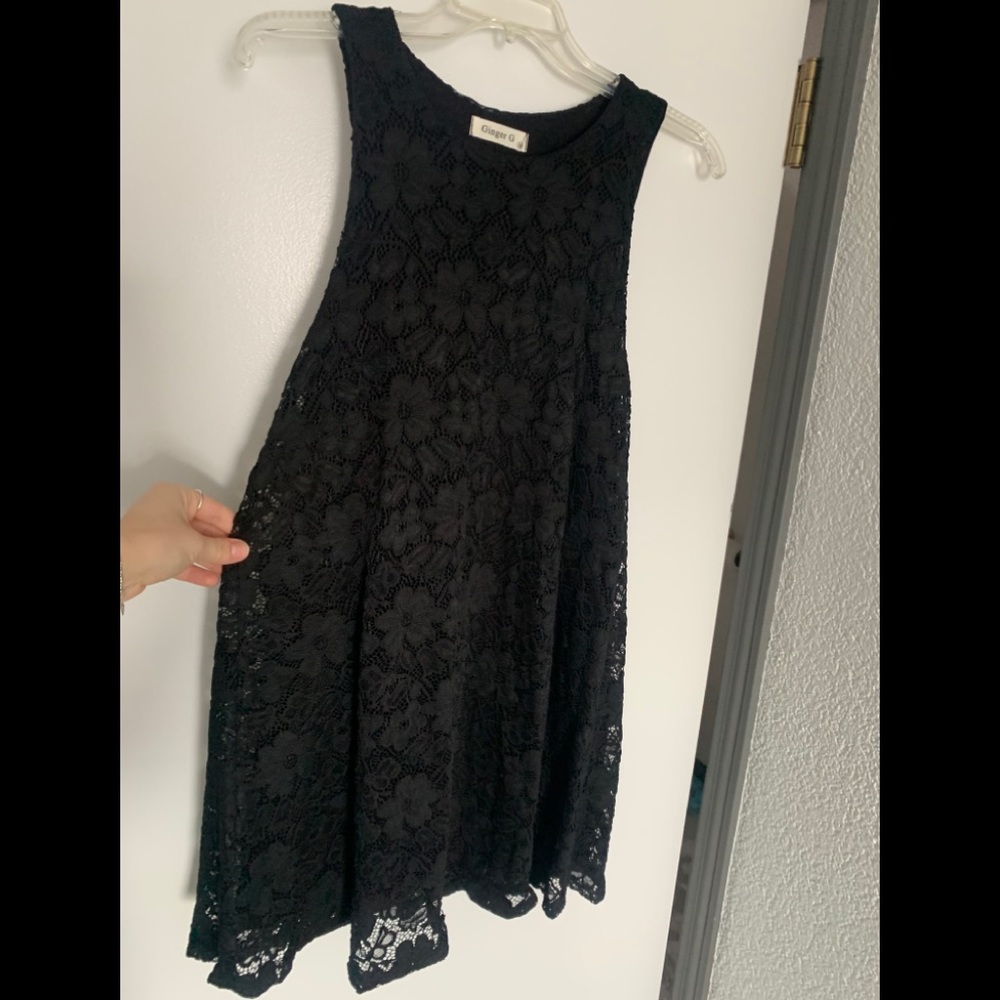 Black lace flowy dress